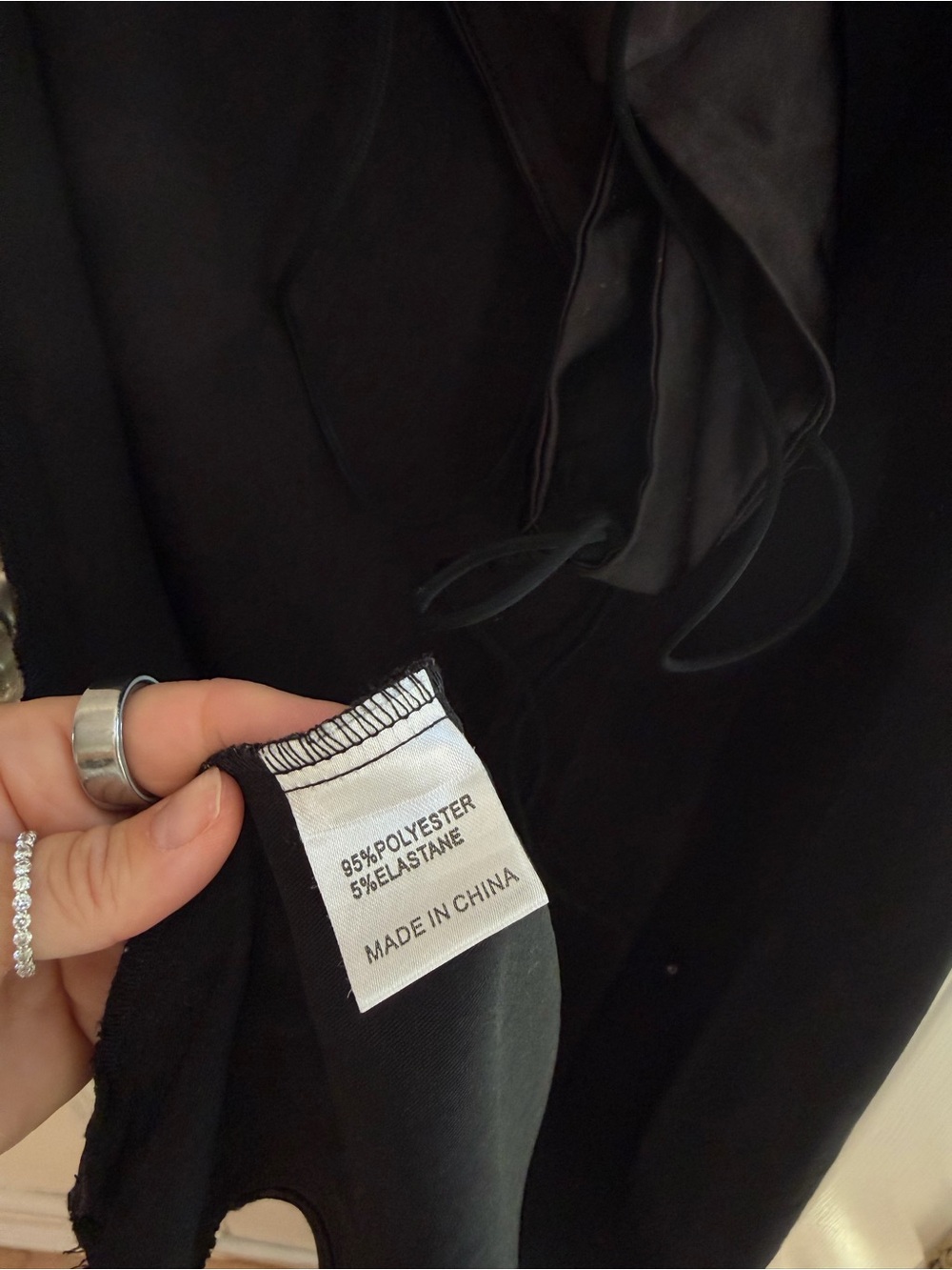 Black Cut Out Satin Dress Size Médium Bias Cut - Picture 2 of 8